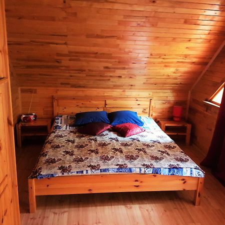 Viesu Nams Barzi Hotel Tinuzi Buitenkant foto