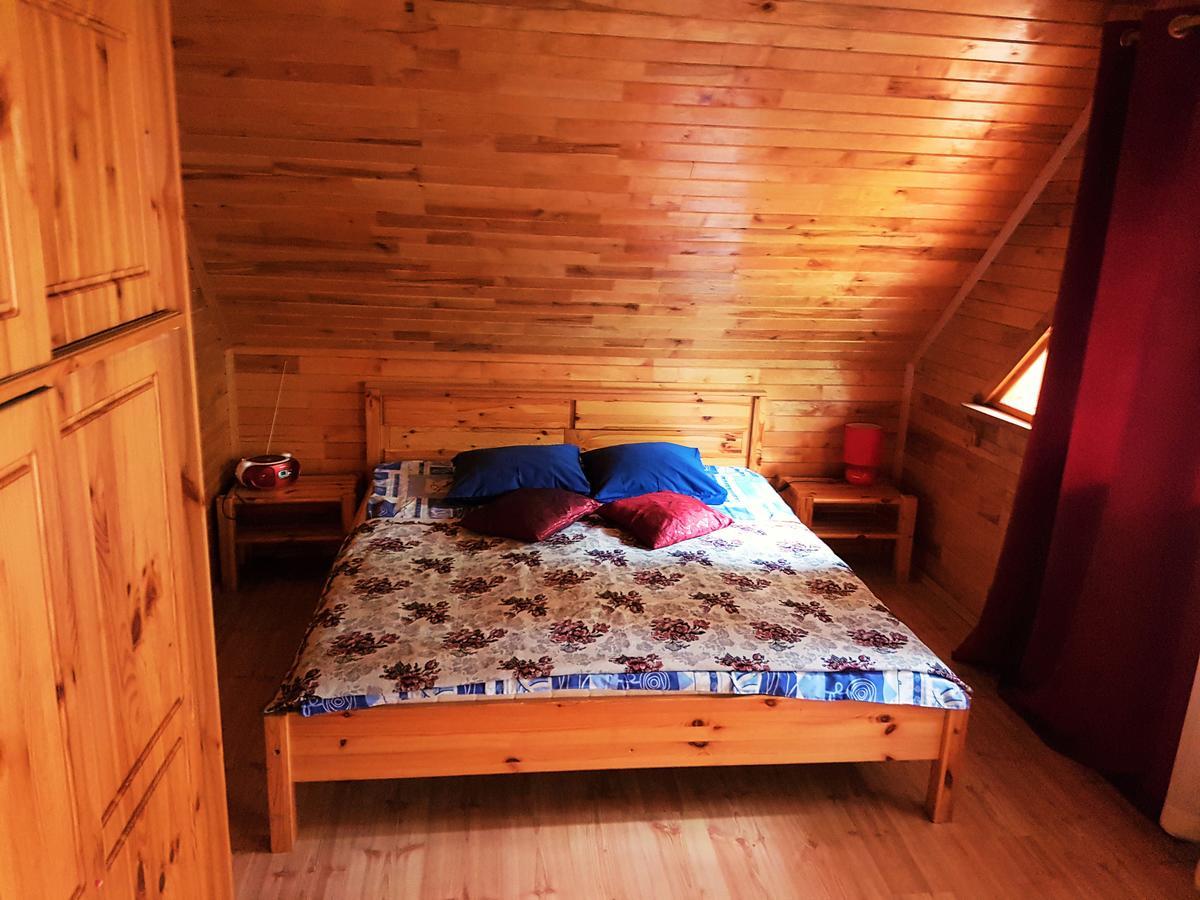 Viesu Nams Barzi Hotel Tinuzi Buitenkant foto